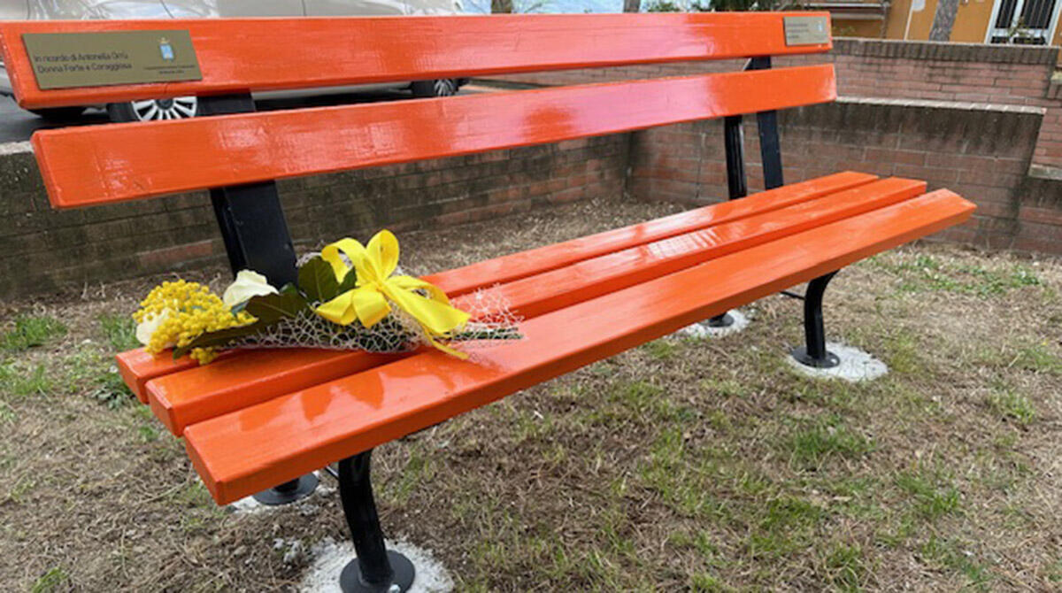 Giornata internazionale per l’eliminazione della violenza sulle donne: gli eventi di Coriano - Panchina arancione