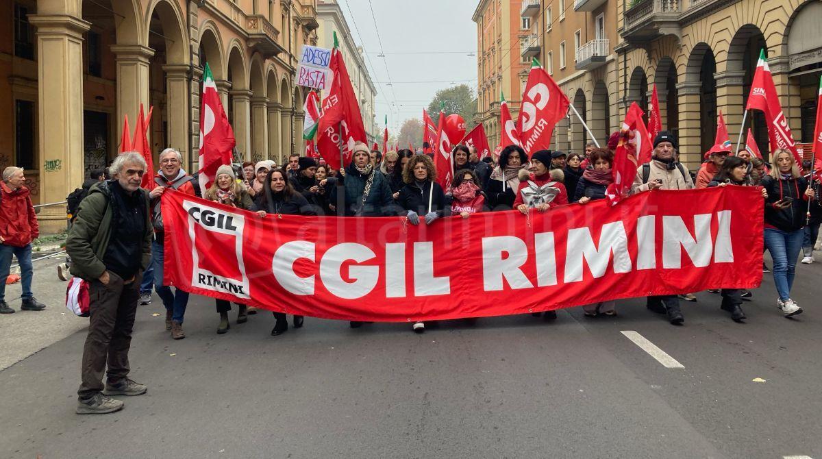 Sciopero, dati Cgil: oltre 1000 da Rimini a Bologna. Adesioni in tutti i settori della provincia - 