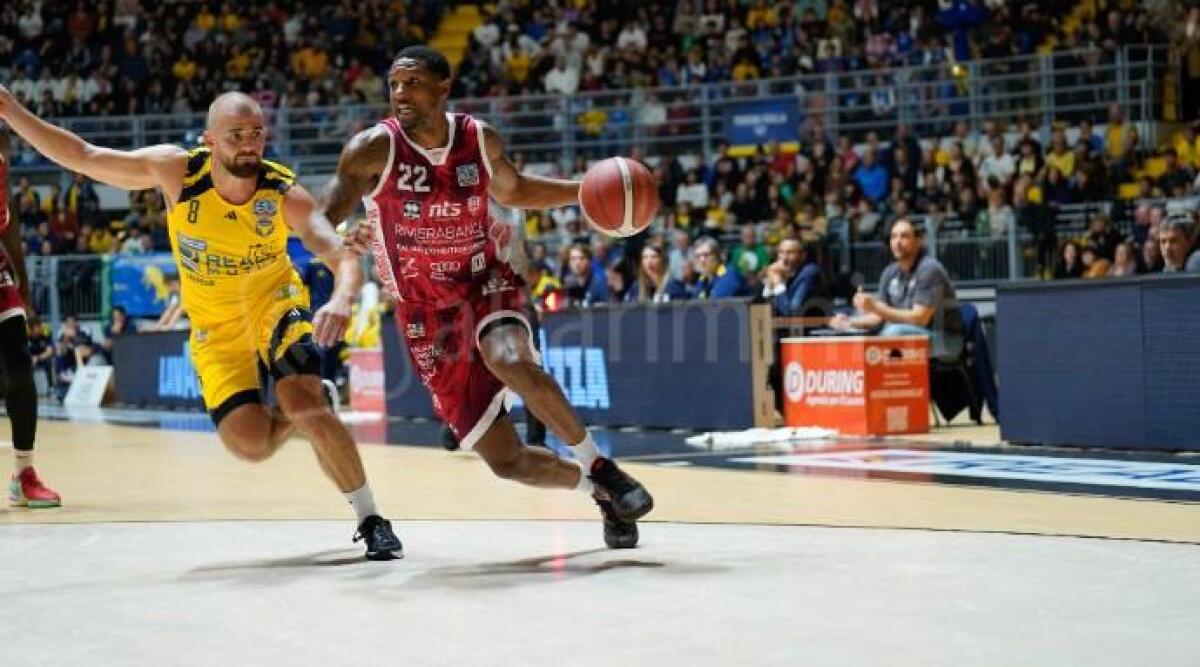 Basket A2, RivieraBanca espugna Torino ed è leader (68-80) -