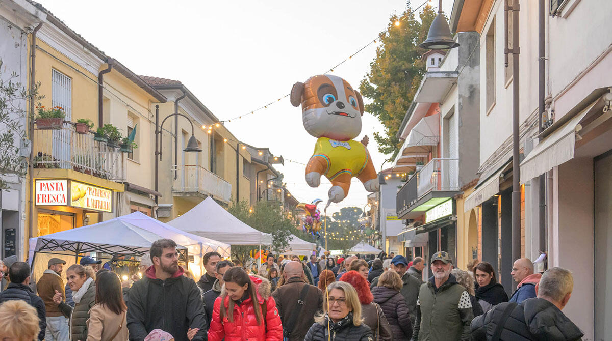 Buon San Martino, Riccione. La Perla Verde festeggia il santo patrono - Celebrazioni San Martino novembre 2024