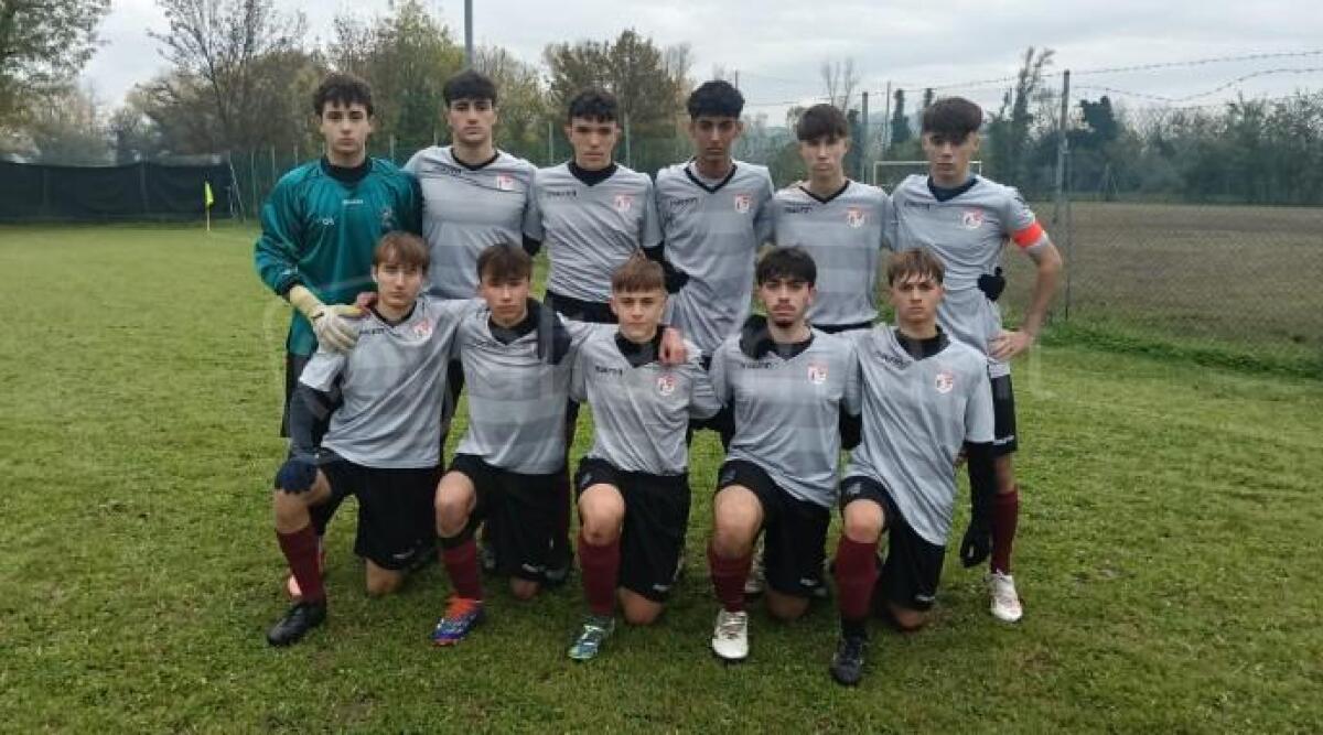 Calcio giovanile, Tropical Coriano: 'In che ruolo gioca il genitore?’. Incontro con gli psicologi -