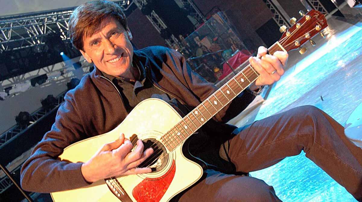 80 anni per Gianni Morandi, il saluto di Rimini: "Un grande amico della nostra terra" - Gianni Morandi