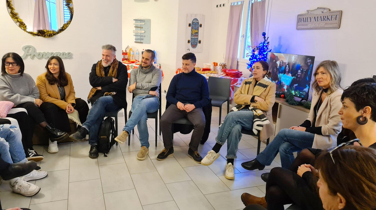 Santarcangelo, apre la casa confiscata alla criminalità: nuova vita per 4 ragazzi - Casa di Ebere e Romanus