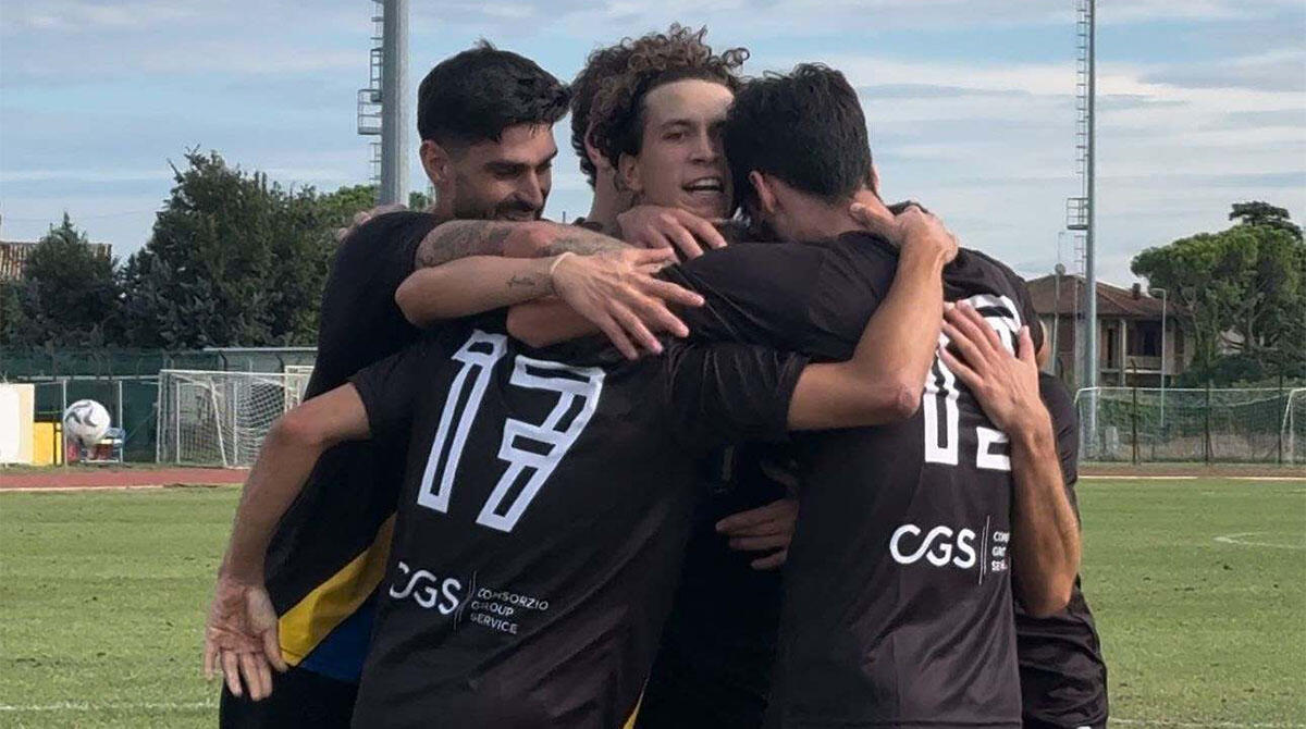 Y. Santarcangelo, manita al Classe e sorpasso al Misano: gialloblù campioni di inverno - 