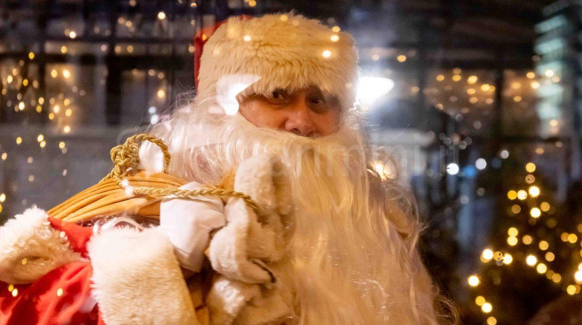 La Vigilia di Natale si festeggia a San Leo con l'arrivo di Babbo Natale - ph Casalboni