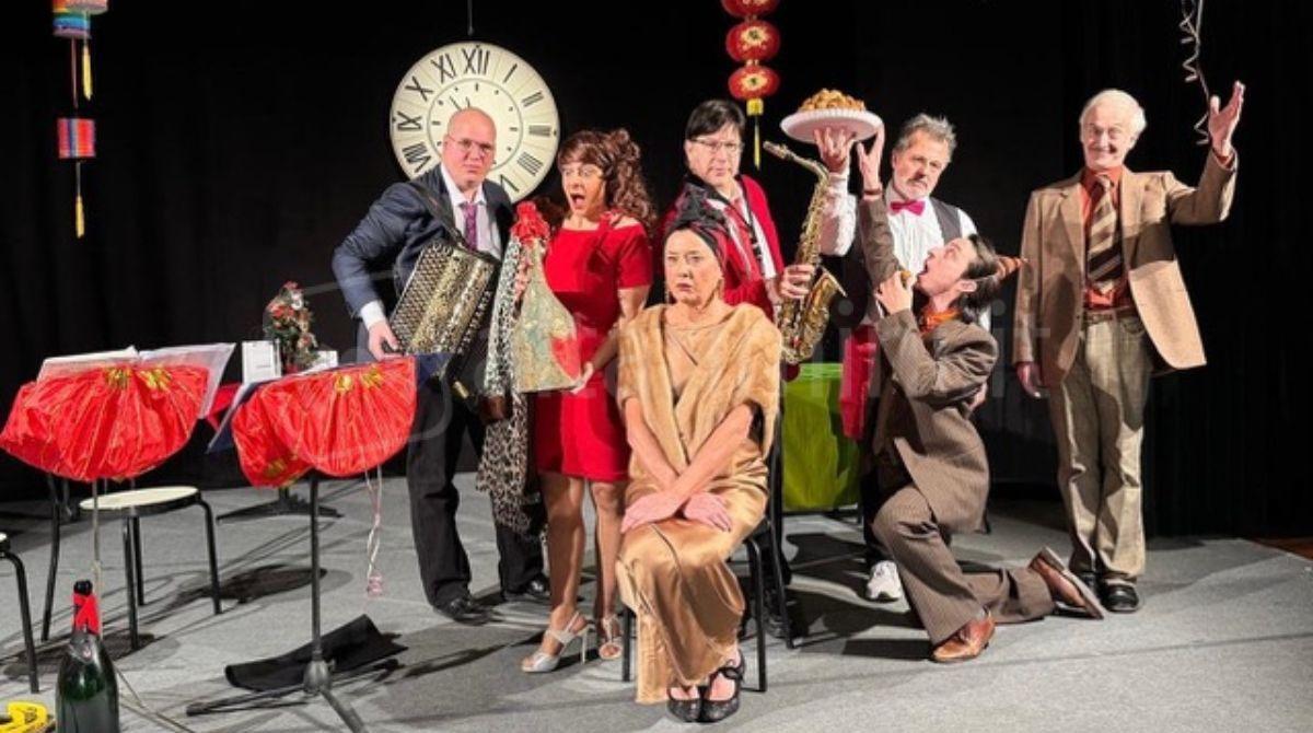 Veglione in stile fantozziano al Teatro Villa di San Clemente - 