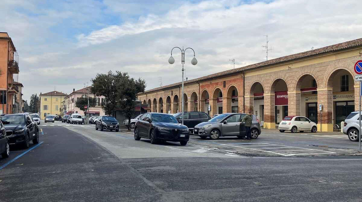 Santarcangelo, "caccia" ai contributi per piazza Mazzini e vecchio tracciato della via Emilia - 