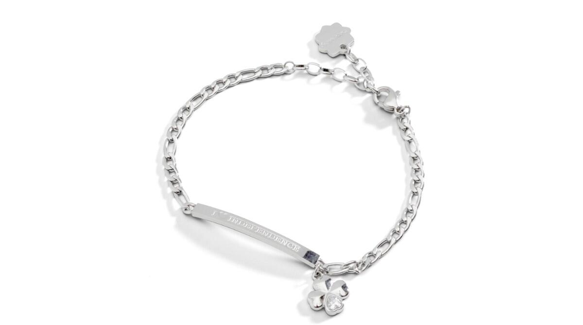 "I love independence", il bracciale di Brosway a sostegno di San Patrignano - Il braccialetto di Brosway
