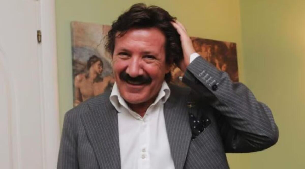 Addio a Cesare Ragazzi, pioniere contro la calvizie e volto iconico della TV -