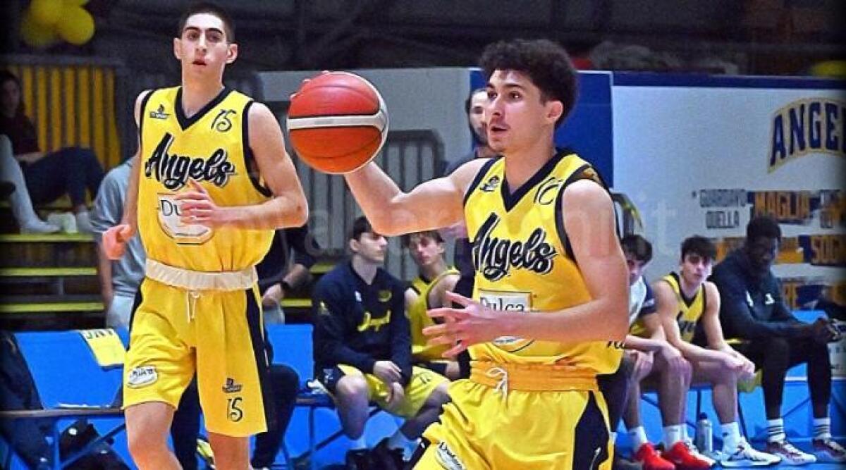 Basket giovanile: RBR Under 19 vincente a Livorno. Under 17 ko nel derby contro Forlì -