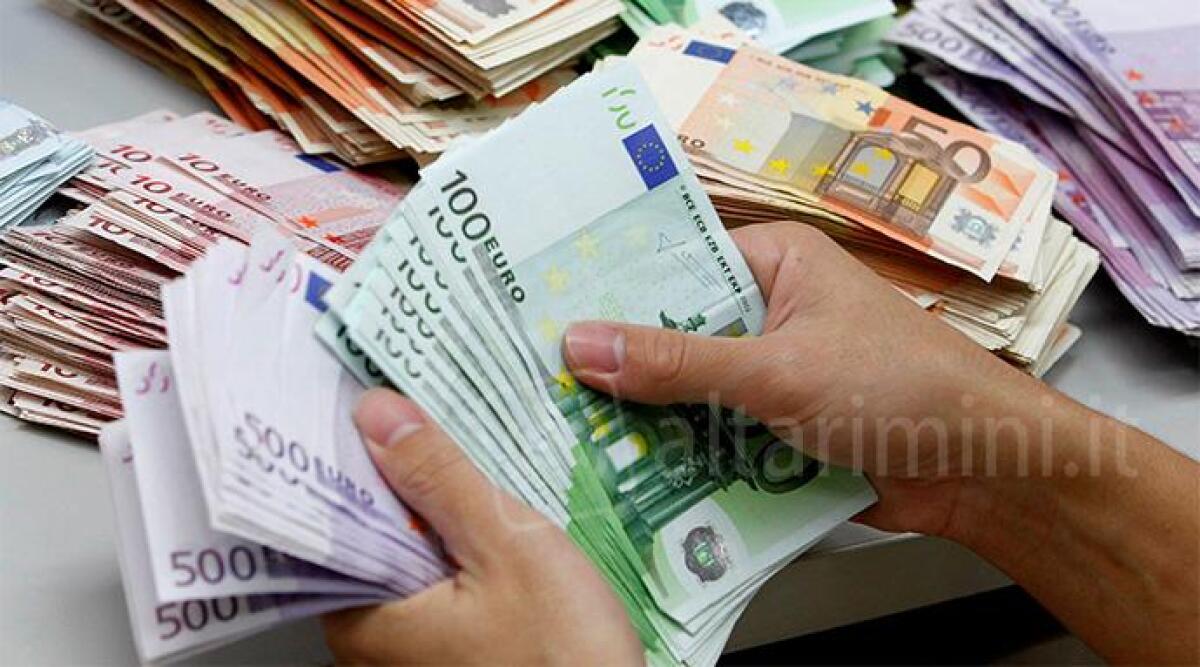 Flessione dei prestiti in provincia di Rimini: i dati elaborati dalla Camera di Commercio - 