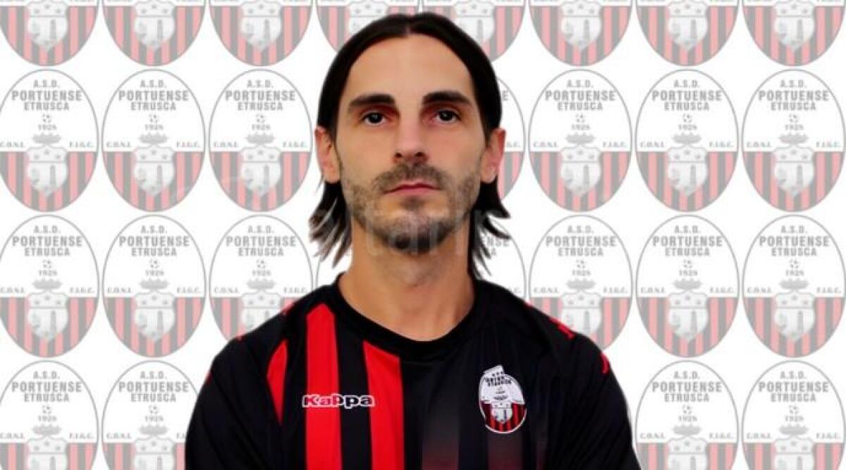 Calciomercato, l'esperto bomber Melandri al Russi. La Portuense su Grazdhani - 