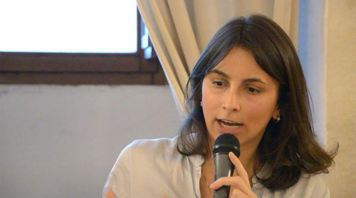Il libro della riminese Benedetta Cicognani: "Onorevole Parolaccia", quando l’insulto diventa strategia politica - Benedetta Cicognani