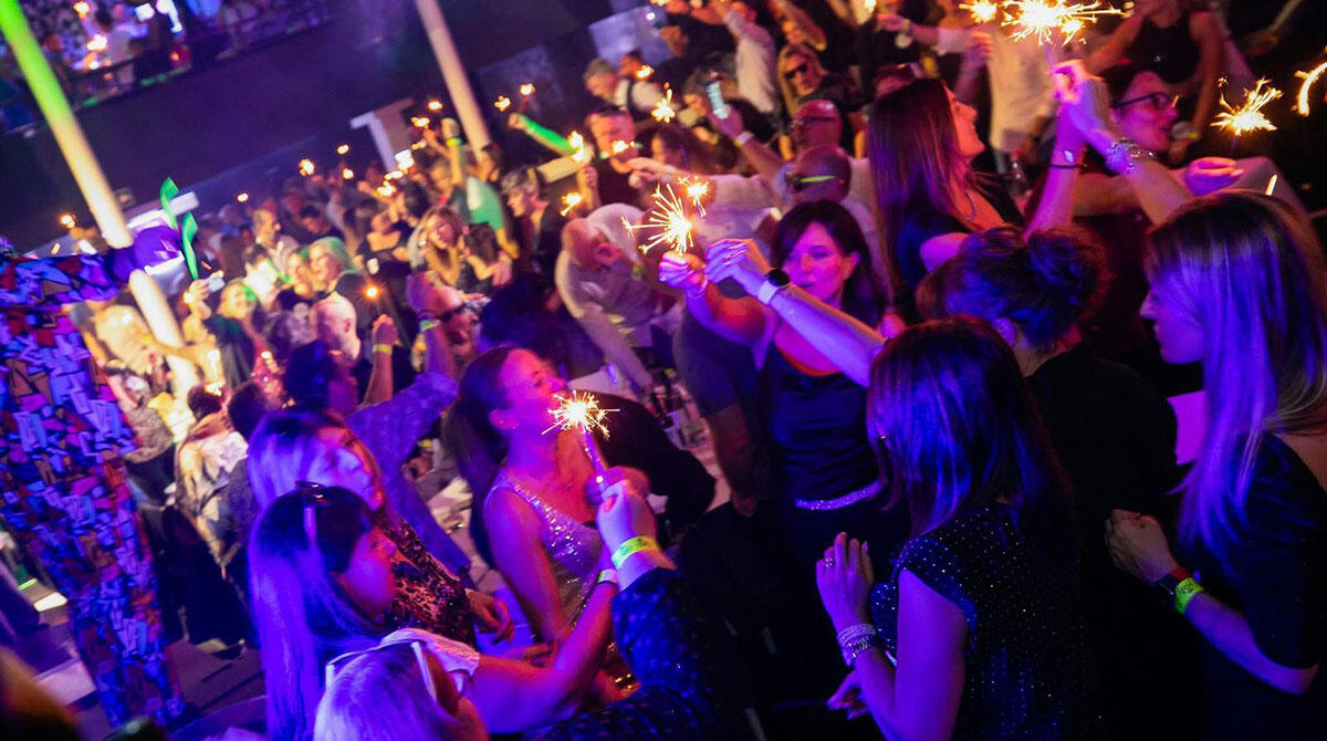 Fikissimi, gli anni '80 '90 2000 rivivono per le feste natalizie. Si torna a ballare al Jolly - Fikissimi, Jolly Disco Novafeltria