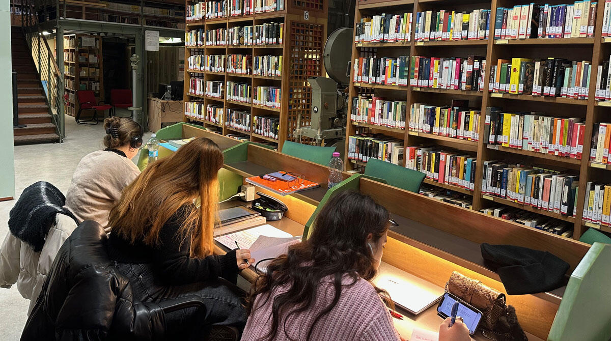 Coriano, nuovo impianto audio video per la sala polivalente della Biblioteca comunale -