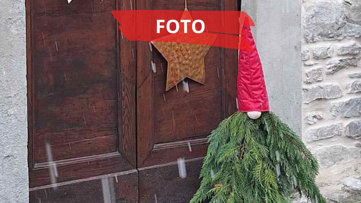 Gnomi "invadono" Casteldelci: la simpatica iniziativa natalizia -