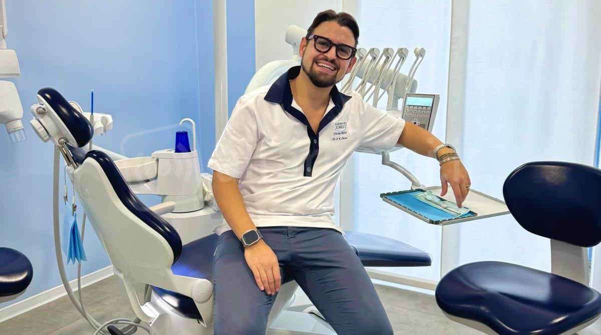Il sorriso come chiave della salute: intervista al Dr. Alessandro Chicone -