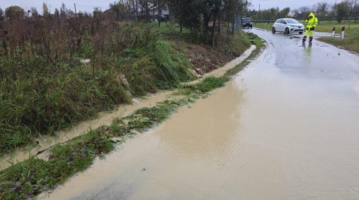 Maltempo: il fiume Uso supera la soglia rossa, chiusi ponti e strade - Fiume Uso