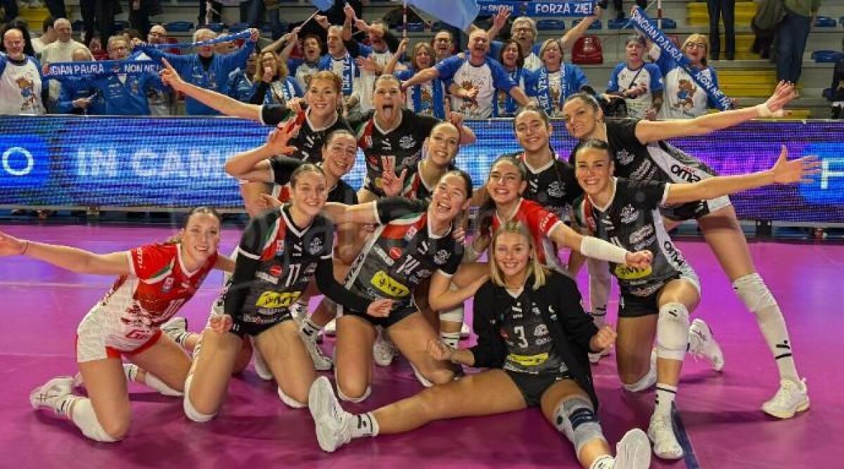 Volley A2 femminile, la Omag MT impeccabile: hurrrà contro lo Zuma per 3-0 -