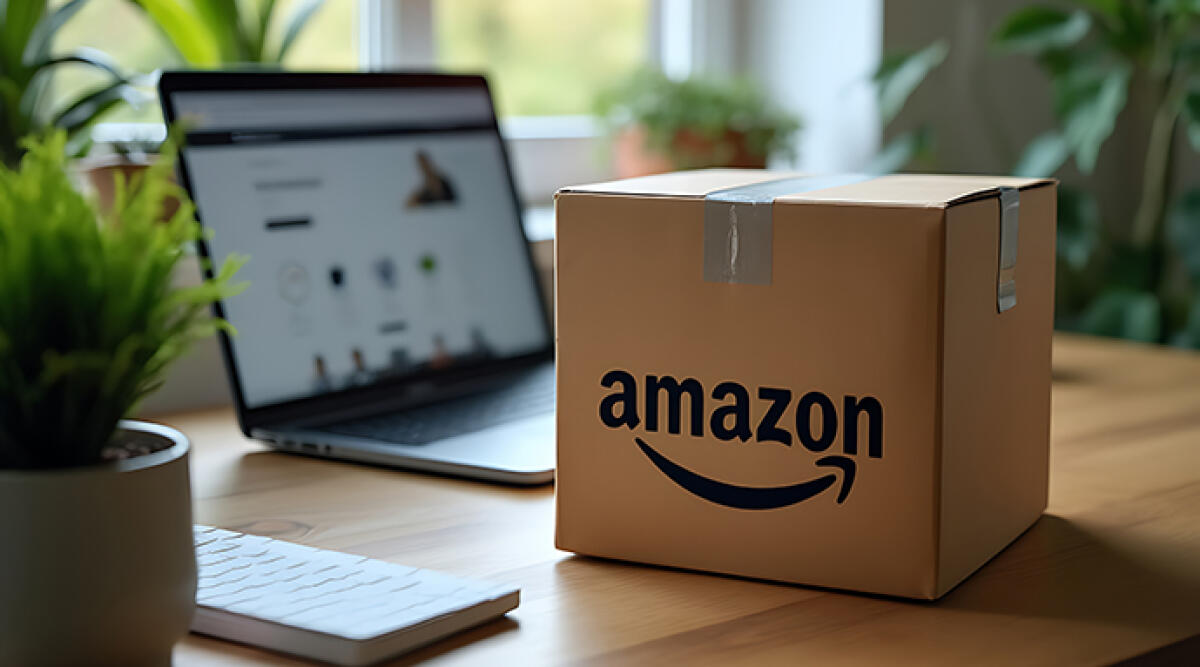 Sospesi autisti Amazon, 'Non hanno caricato tutti i pacchi' - Modern Workspace with Amazon Delivery Box
