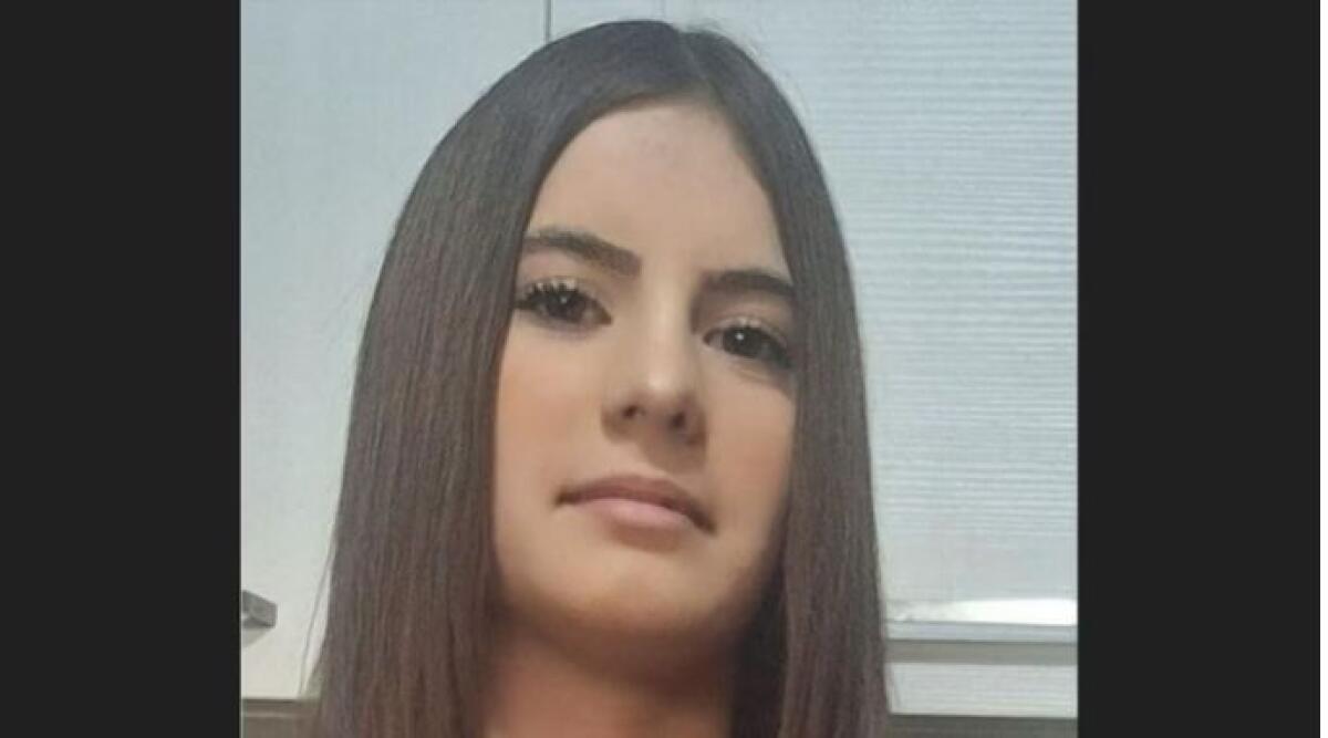 Adolescente di 14 anni scomparsa a Ferrara, i carabinieri chiedono aiuto per ritrovarla - La foto della ragazza scomparsa