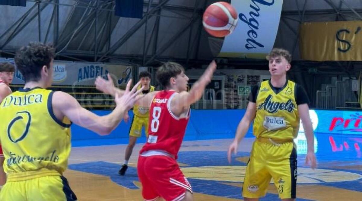 Basket giovanile, RBR: U19 ko in casa con Pistoia. Per U17 quarto posto nella prima fase - 