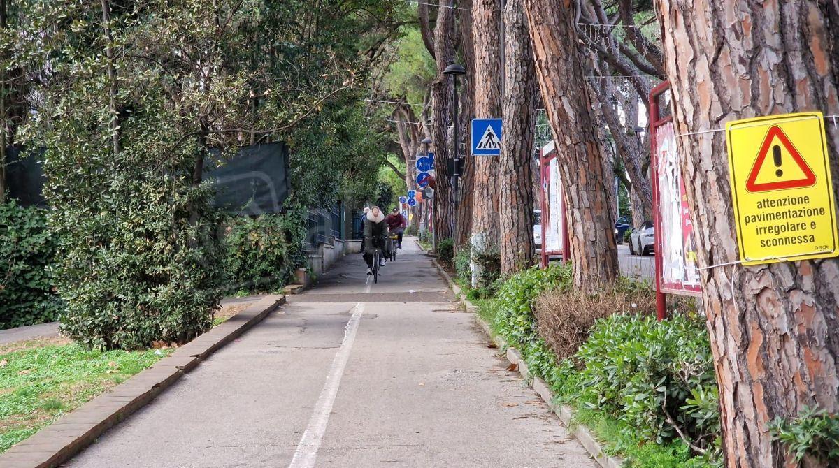 Riccione, al via la sistemazione della ciclabile di viale Ceccarini - 
