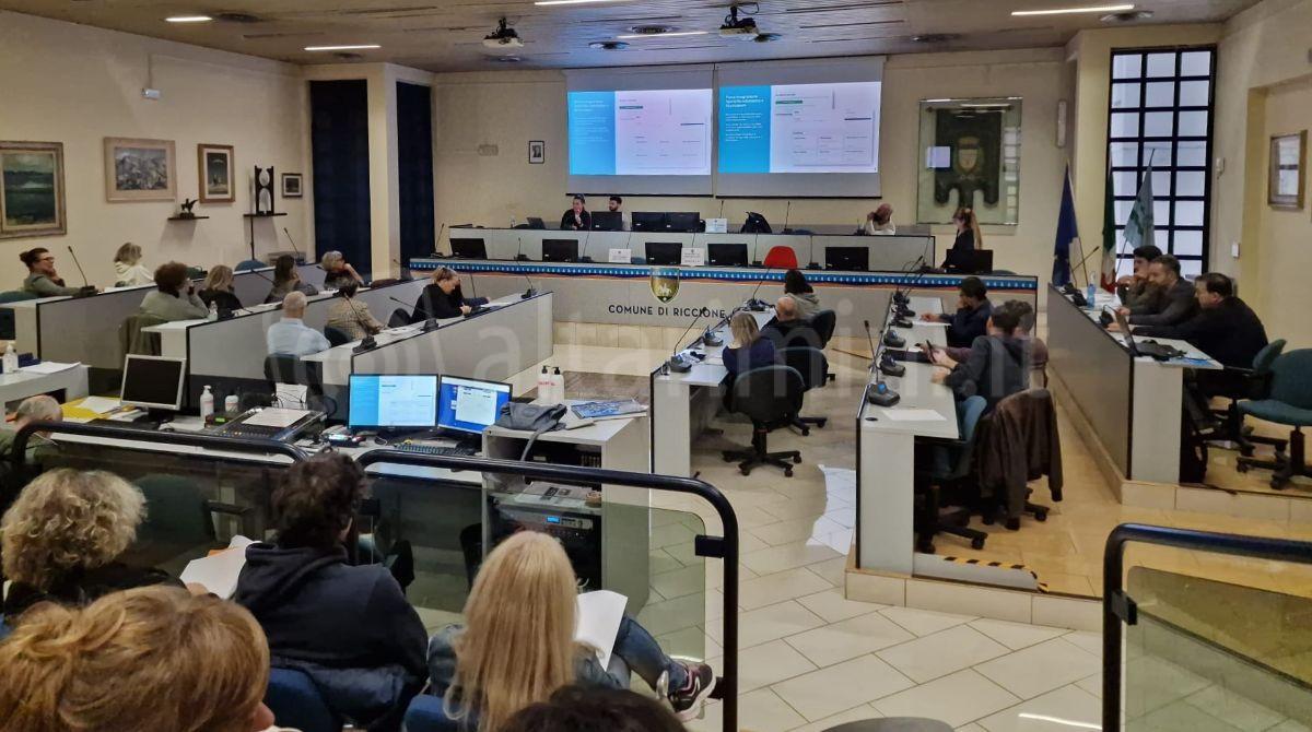 On line il nuovo sito web del Comune di Riccione - 