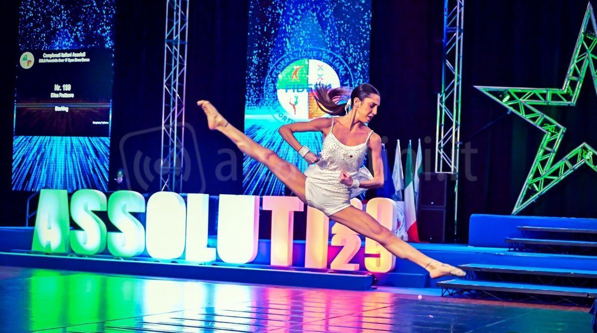 Riccione: tutti in pista per 6 weekend. Attesi 10mila atleti per la Danza Sportiva - Ph immagine