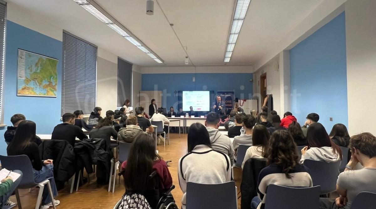 Dalla scuola al lavoro: Confartigianato Rimini incontra gli studenti del Valturio - Confartigianato al Valturio