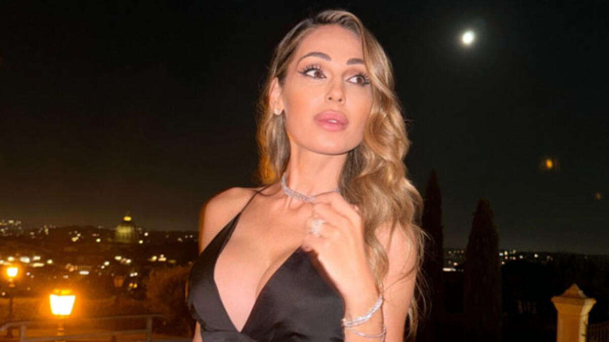 Anna Tatangelo a Santarcangelo: è la madrina della festa di Carnevale -