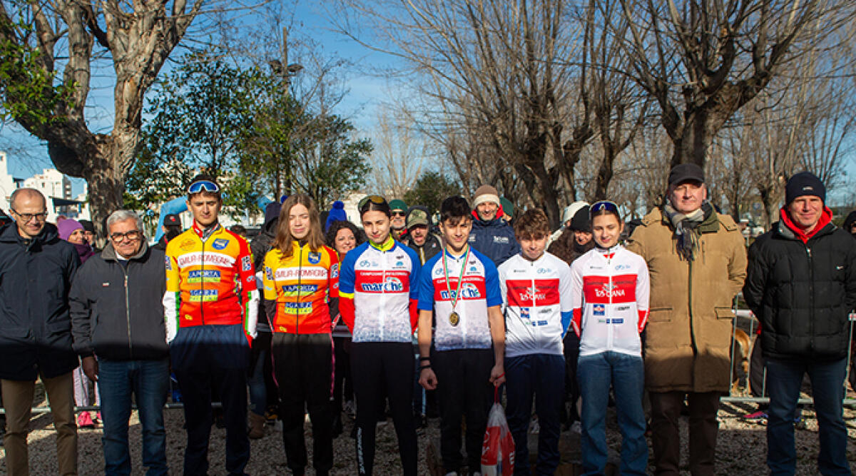 Misano: assegnati i titoli di Campioni Regionali Ciclocross 2025 - I neo campioni regionali, foto Luigi Cecchini