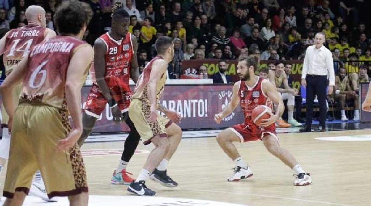 Basket A2, RivieraBanca: largo successo a Cremona senza Johnson (70-87) -