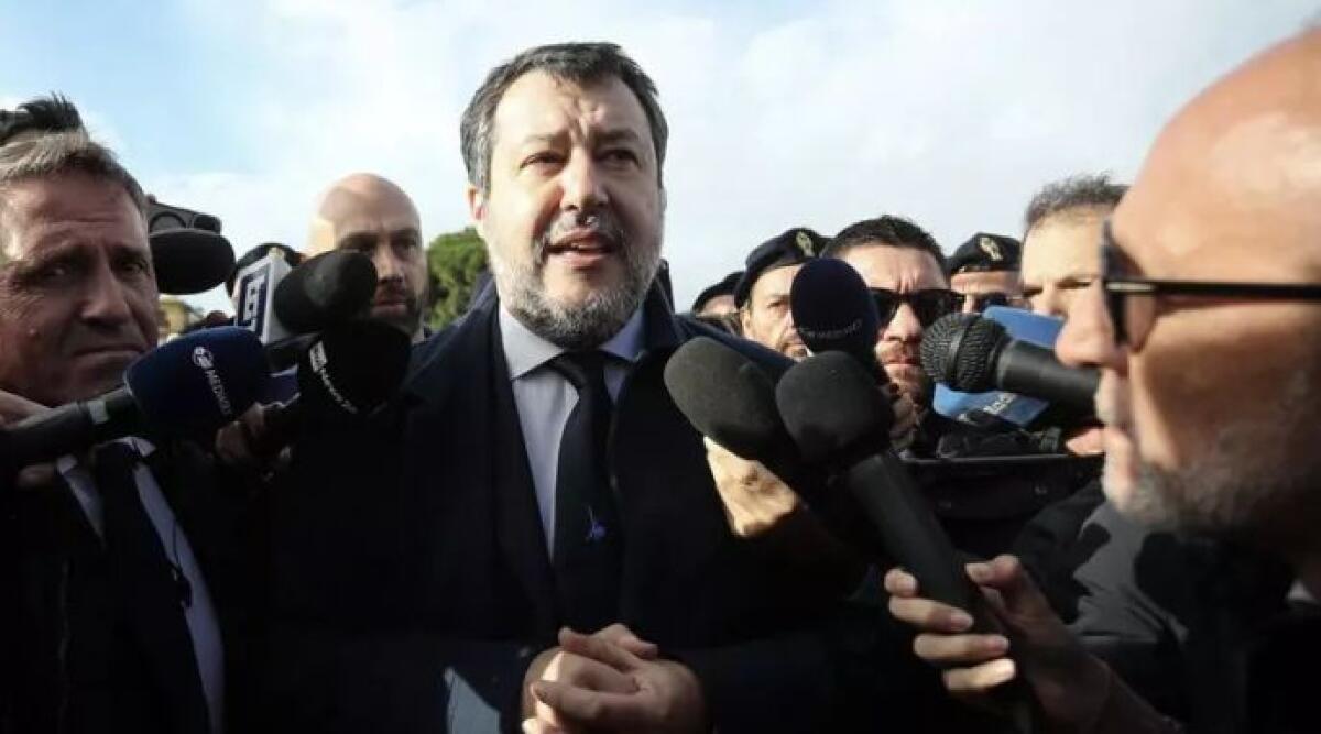 Accoltellamenti a Villa Verucchio, Salvini: "Onore al Carabiniere" - Ph Ansa