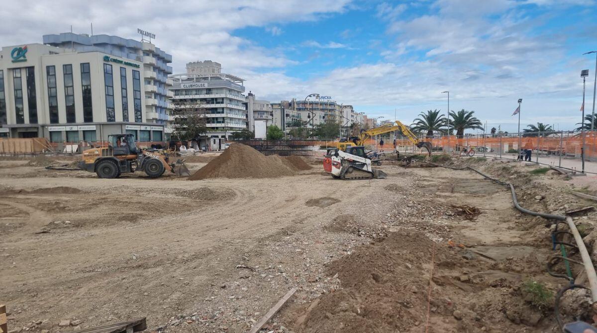 Il parcheggio di piazza Marvelli e tante altre opere pubbliche: 2025, i cantieri aperti a Rimini - Il cantiere del parcheggio Marvelli