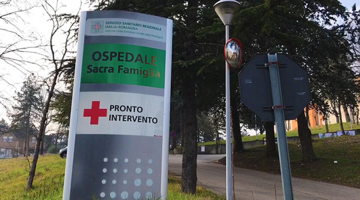 Pronto soccorso all'ospedale di Novafeltria: Marcello (Fdi) torna alla carica in Regione - Insegna ospedale