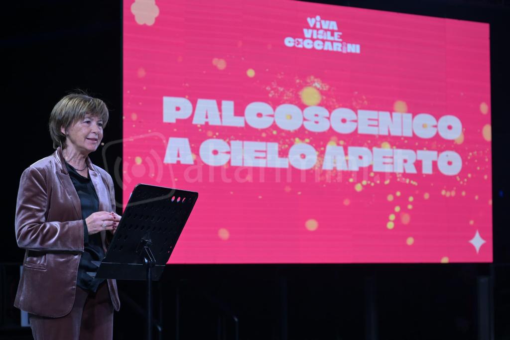 La presentazione con le Autorità