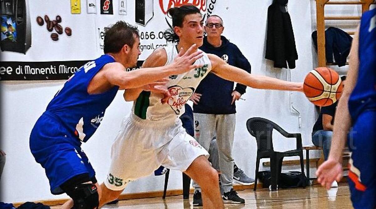 Basket, Div.Reg.2, i Tigers si giocano i playoff in 40 minuti - Filippo Guiducci (foto Alfio Sgroi)