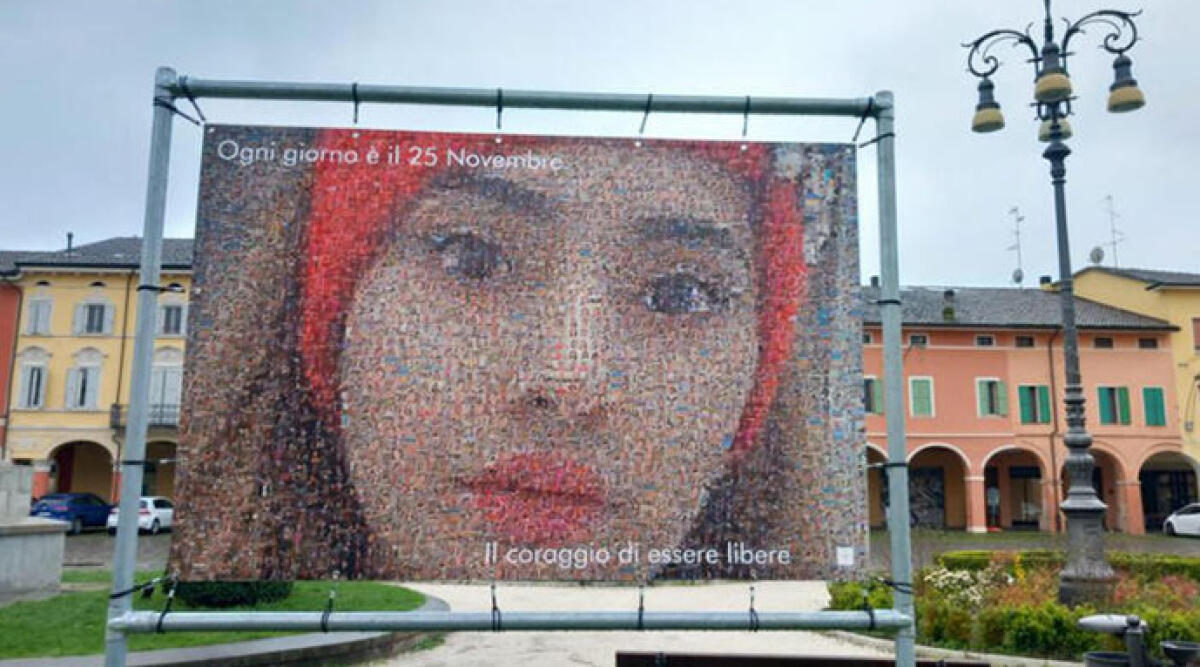 Riparte il processo sulla morte di Saman Abbas in secondo grado - In piazza Unità d'Italia a Novellara un omaggio a Saman realizzato dal gruppo Fuorifuoco, 26 marzo 2024. ANSA/TOMMASO ROMANIN
