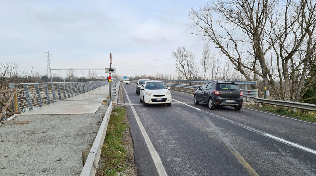 Terminati in anticipo lavori sul ponte del fiume Marecchia: viabilità torna a doppio senso - 