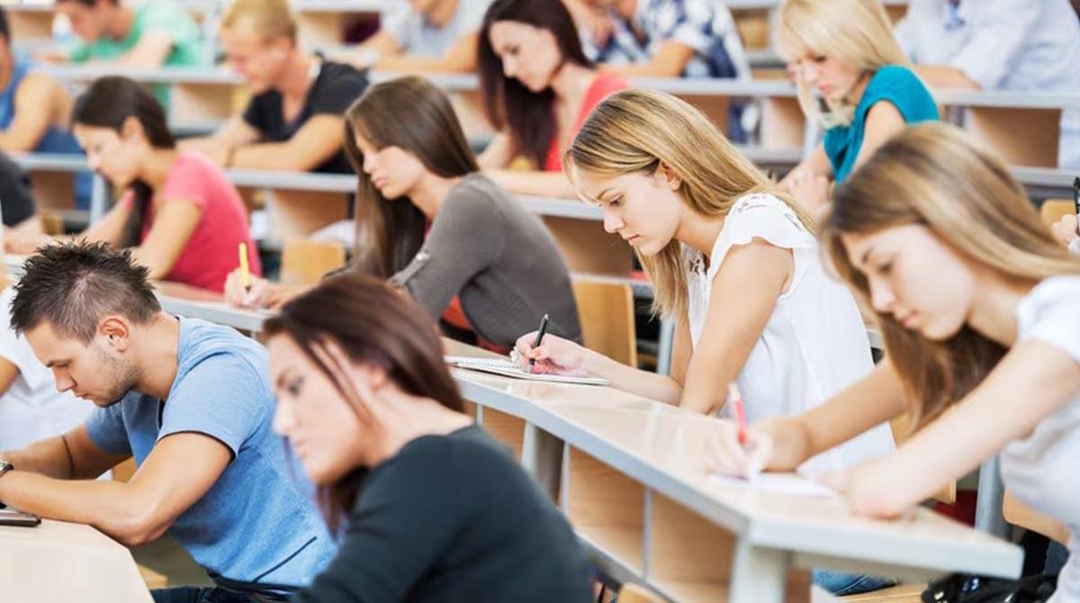 Crescono le immatricolazioni all'Università di Bologna: Rimini segna un +4% - Repertorio