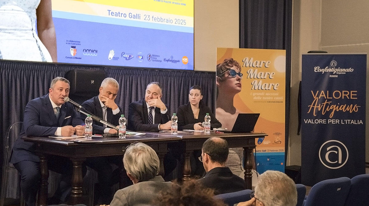 Mare Mare Mare: un concertone gratuito al Galli per celebrare i 10 anni di Piacere Spiaggia Rimini - La conferenza di Mare Mare Mare