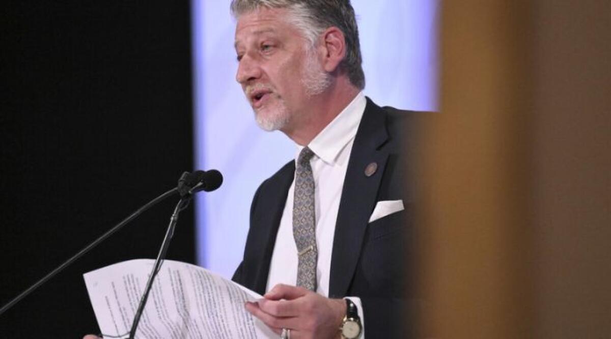 Forlì e Cesena puntano alla Capitale della Cultura 2028, ma il regolamento divide le città - Il ministro Alessandro Giuli