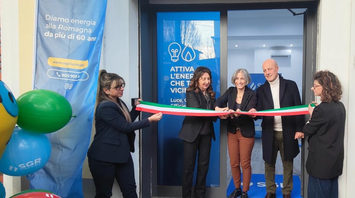 SGR Gas e Luce apre un Energypoint nel centro storico di Rimini - L'inaugurazione del nuovo Energypoint
