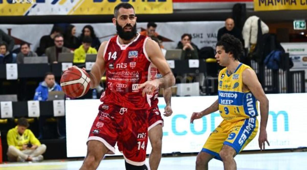 Basket A2, RivieraBanca sbanca Cividale (73-80) - 