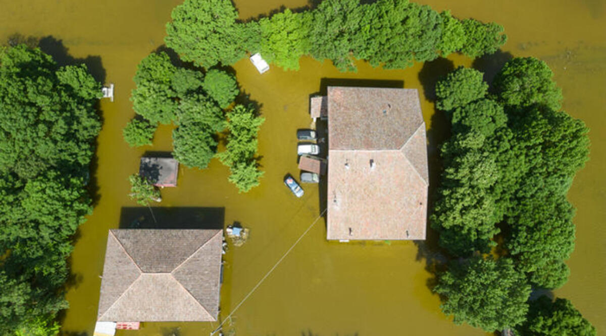 Alluvione: ecco come richiedere il contributo per l’autonoma sistemazione in Emilia-Romagna - Due abitazioni danneggiate dall'alluvione in Romagna