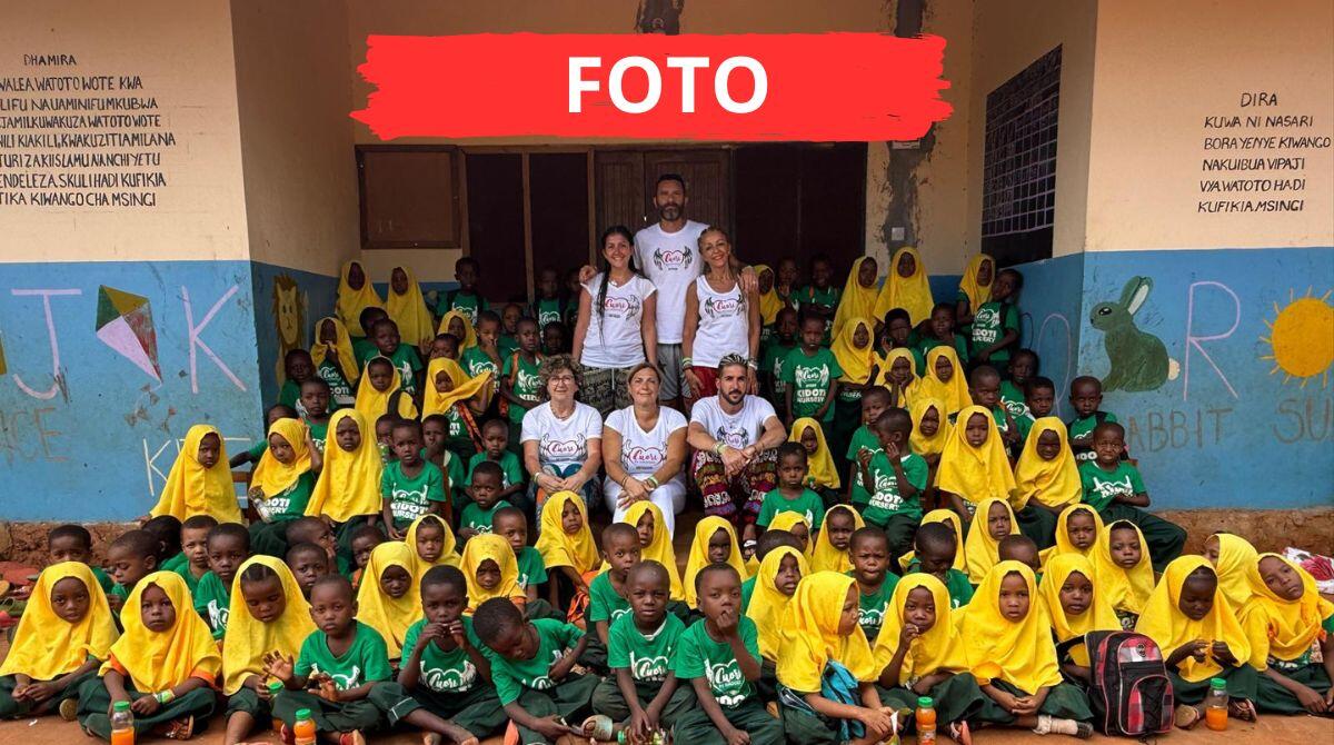 Nuovi traguardi per Cuori in Viaggio: inaugurata la terza scuola in Tanzania - Cuori in viaggio con i bambini dell'asilo di Kidoti, Zanzibar