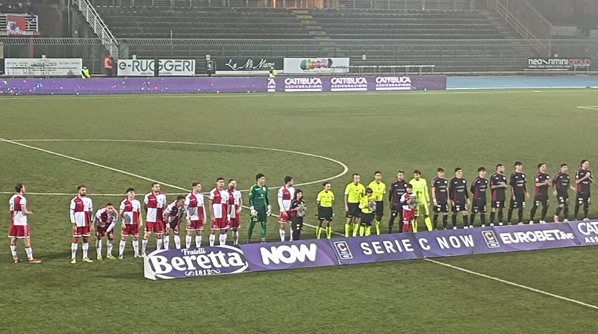 Il Rimini si perde nella nebbia: l'Arezzo ritrova la vittoria (0-2) - Foto Marcello Bartolini