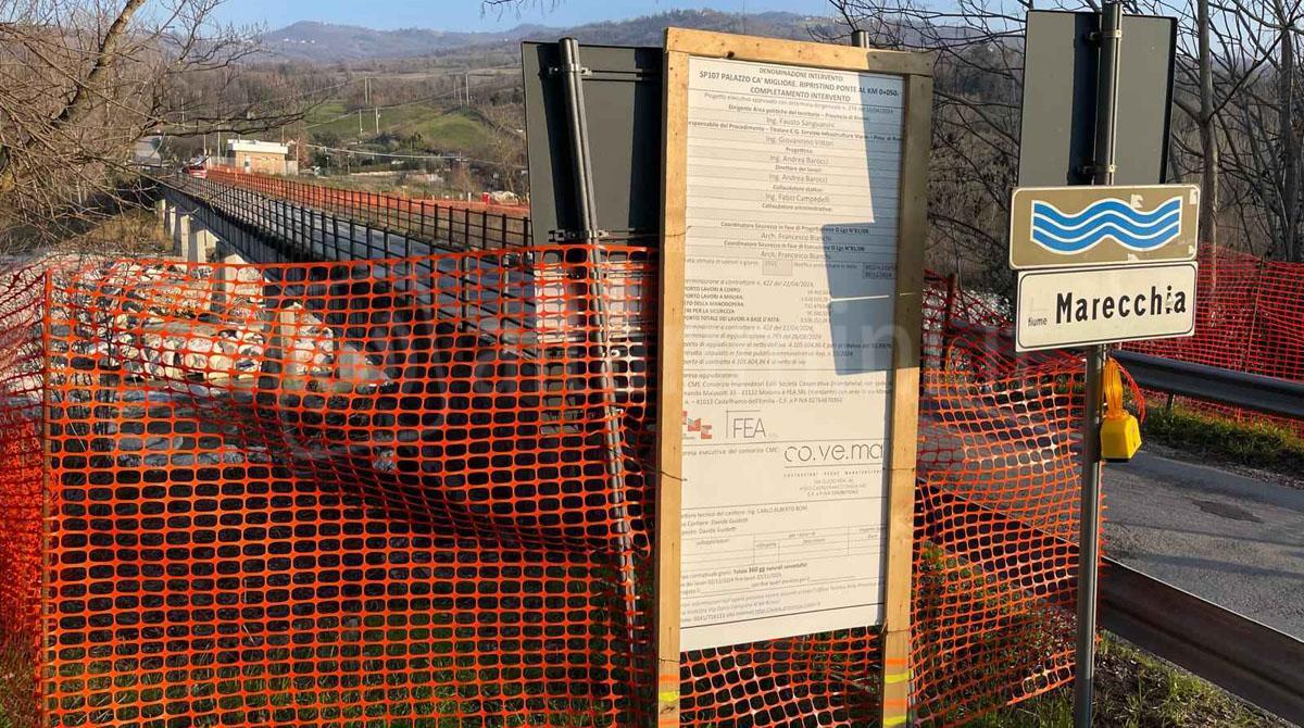 Nuovo ponte sul Marecchia: sopralluogo delle autorità al cantiere tra Maiolo e Novafeltria -