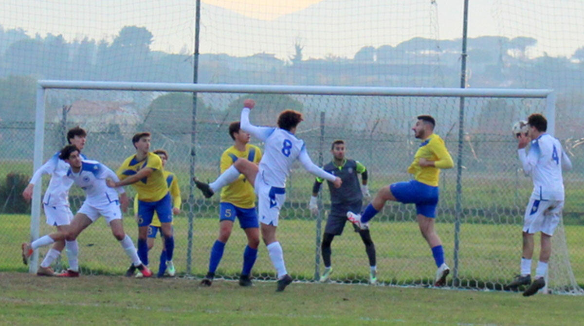 Girone D di Promozione: Misano e Fratta Terme, testa a testa. Pari Bellariva, Verucchio k.o. - PH CECE GIOVANARDI